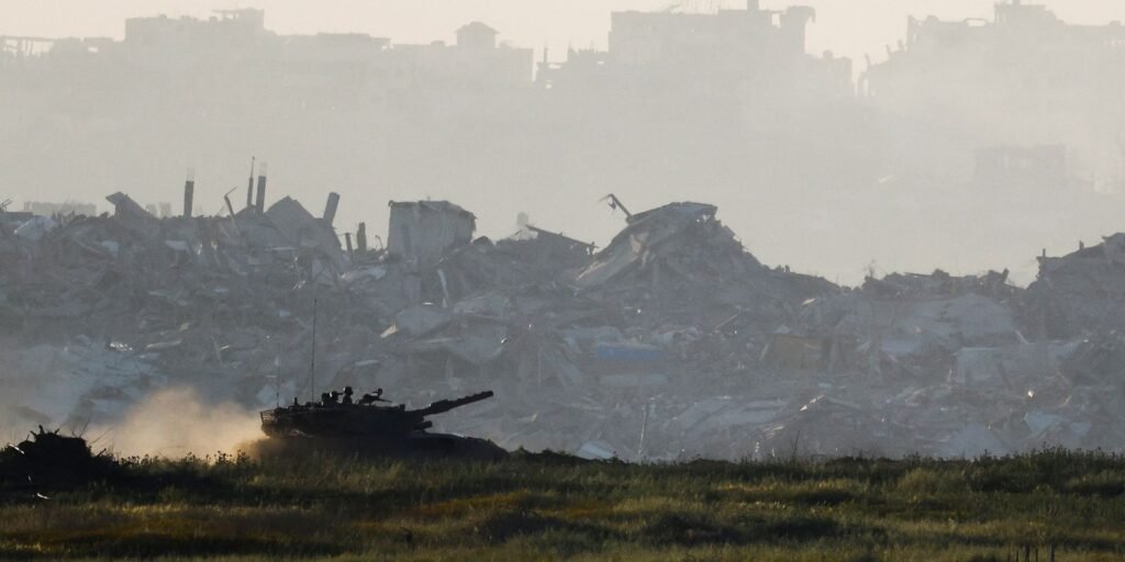 Israel ameaça civis de Gaza com último aviso para “destruição total” Israel ameaça civis de Gaza com último aviso para “destruição total”