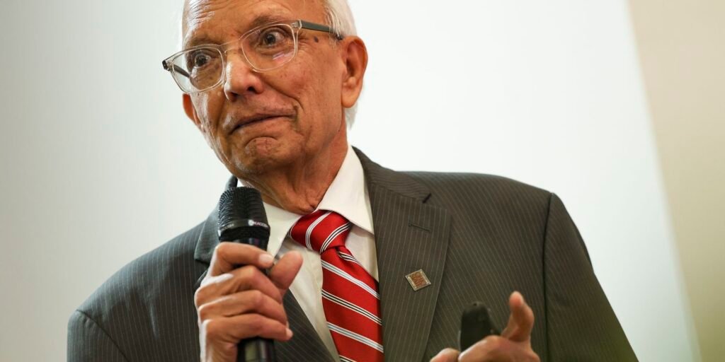 Natureza, agricultura e produtores têm que ser aliados, diz cientista Natureza, agricultura e produtores têm que ser aliados, diz cientista