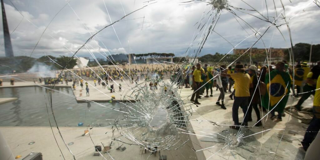 Moraes libera para julgamento núcleo 3 de denúncias sobre golpe Moraes libera para julgamento núcleo 3 de denúncias sobre golpe