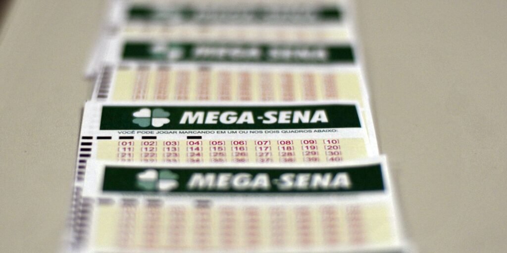 Mega-Sena sorteia neste sábado prêmio acumulado em R$ 10 milhões Mega-Sena sorteia neste sábado prêmio acumulado em R$ 10 milhões